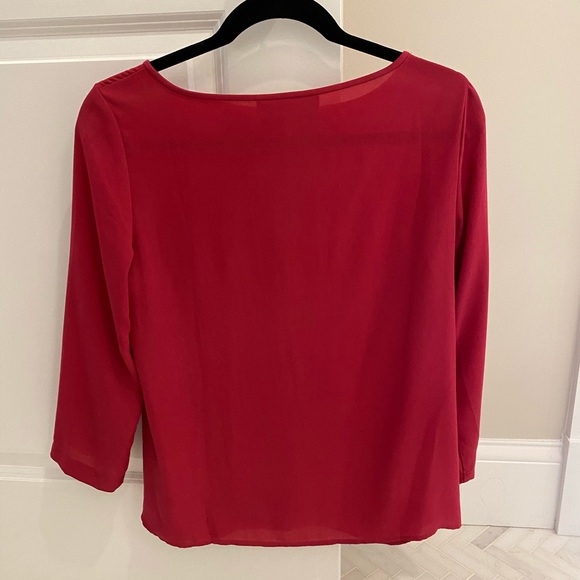 Ann Taylor LOFT bright pink shirt with pleated front. - Picture 2 of 3